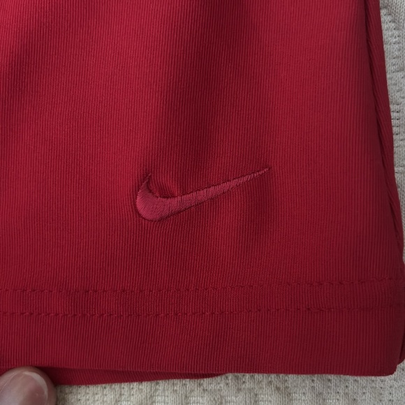 Nike FitDry ExSmall Red Skirt - Picture 2 of 4